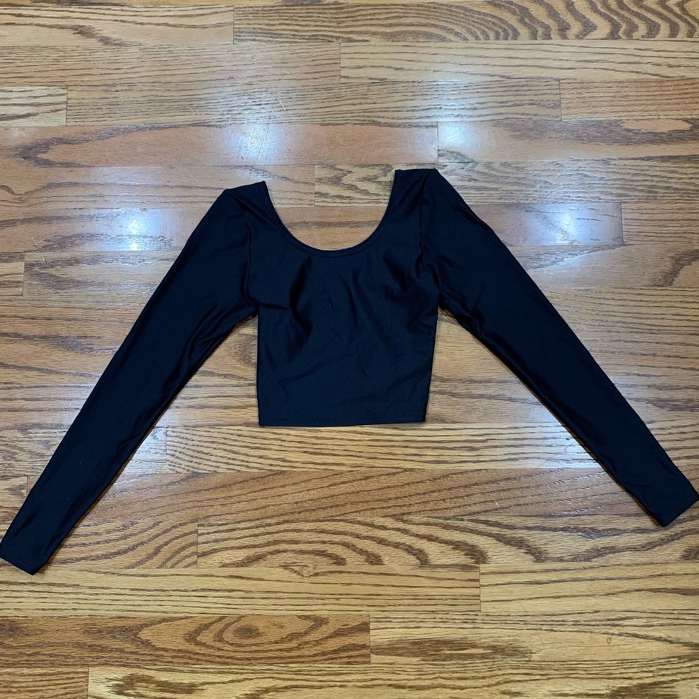 Blackmilk long sleeve crop top